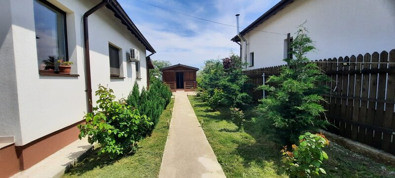 Buturugeni, casa deosebita, langa Bucuresti 20 km, proprietate personala
